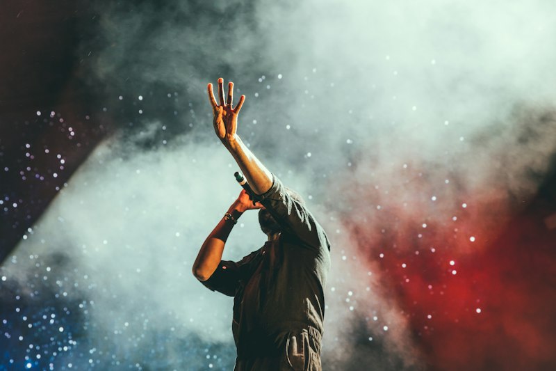 Rage DJ performing
